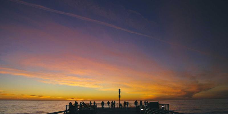 网络技术深度解析：SD-WAN与MPLS融合组网策略及对Web开发的影响